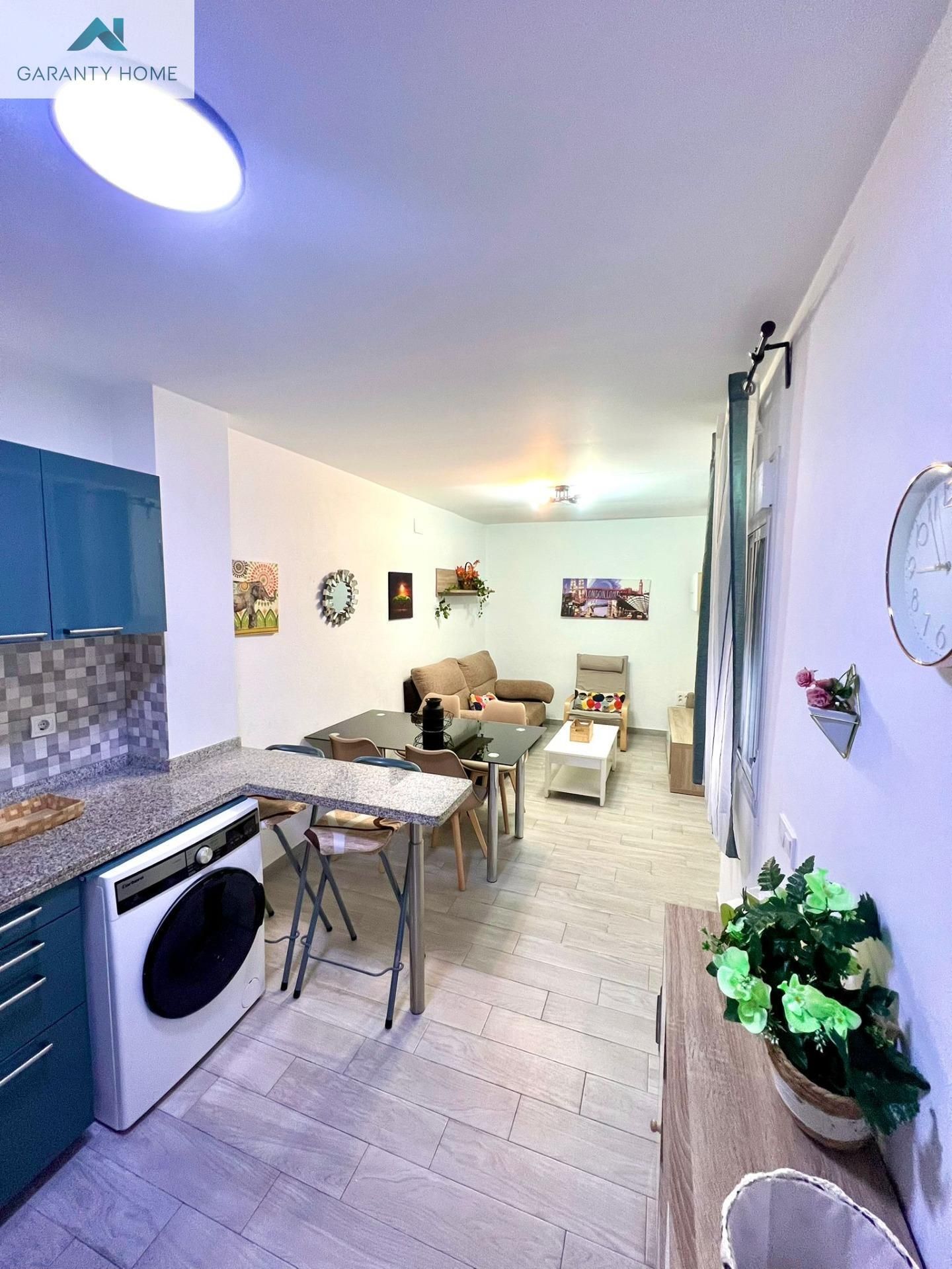Living room of Flat to rent in Málaga Capital  with Air Conditioner and Heating