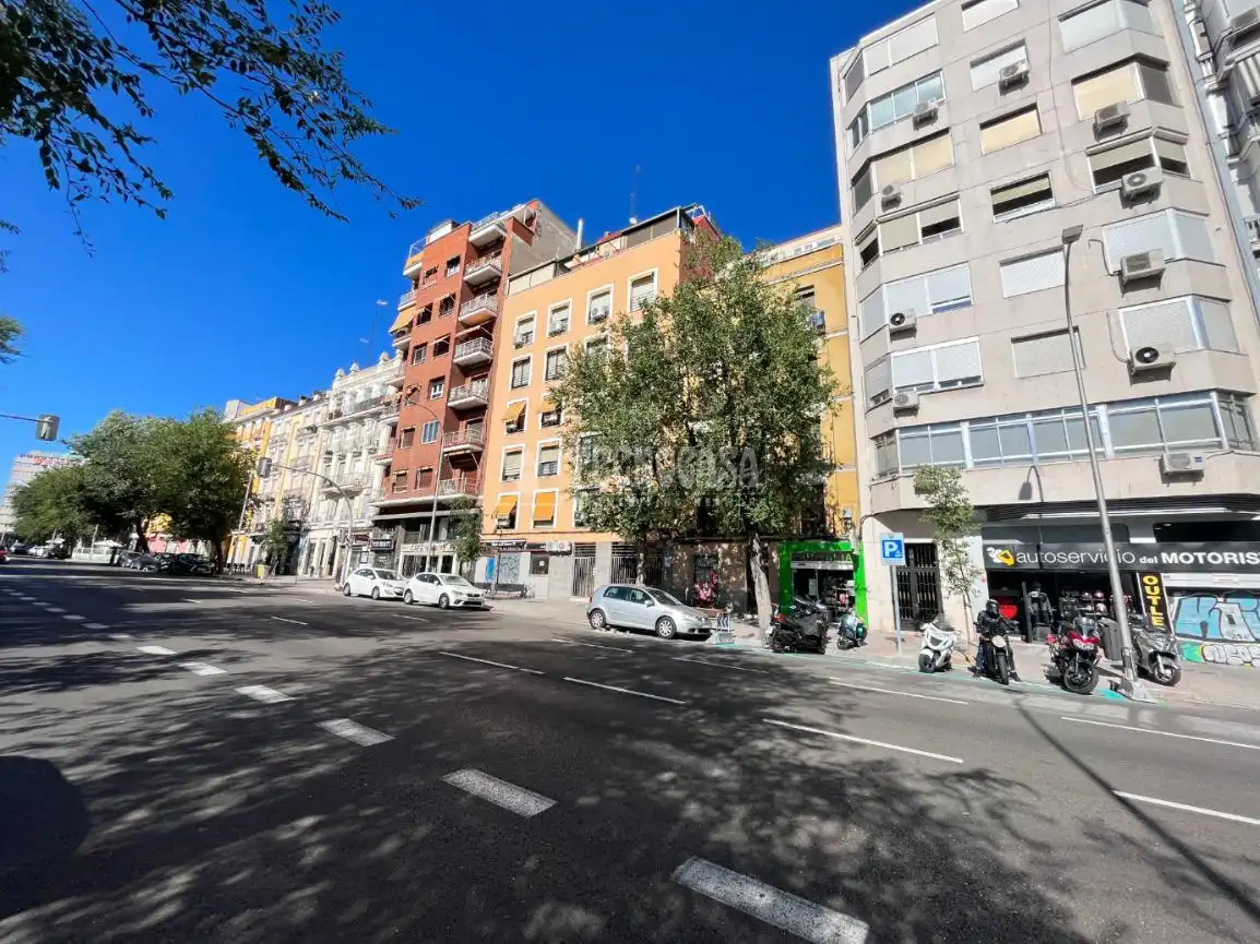 Exterior view of Garage for rent in Madrid