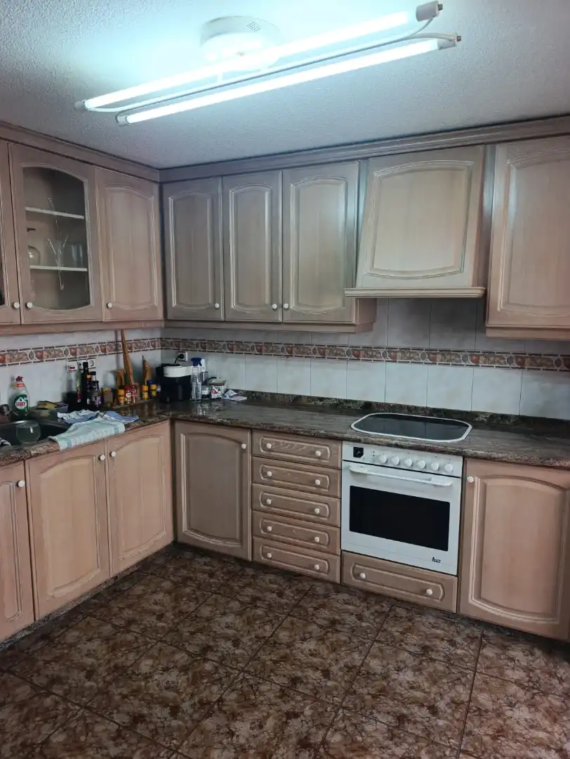 Cocina de Piso en venta en San Crispín - Huerta Nueva-Estación  