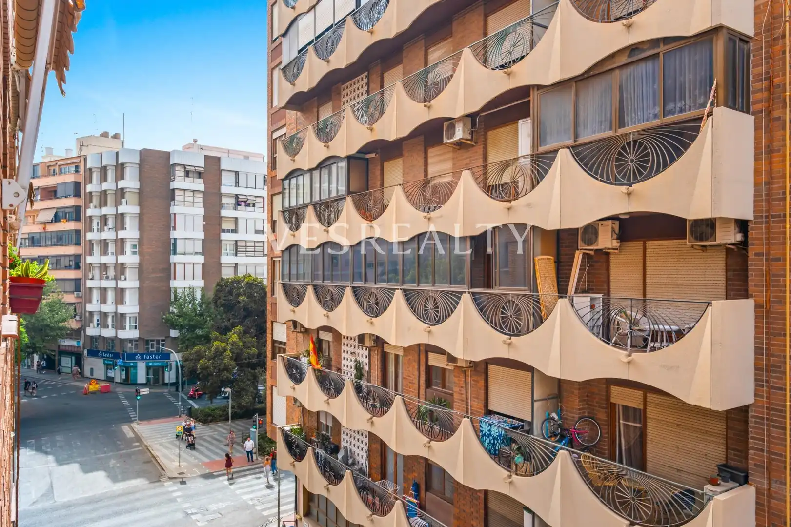 Piso con terraza en venta en Calle FOGLIETTI