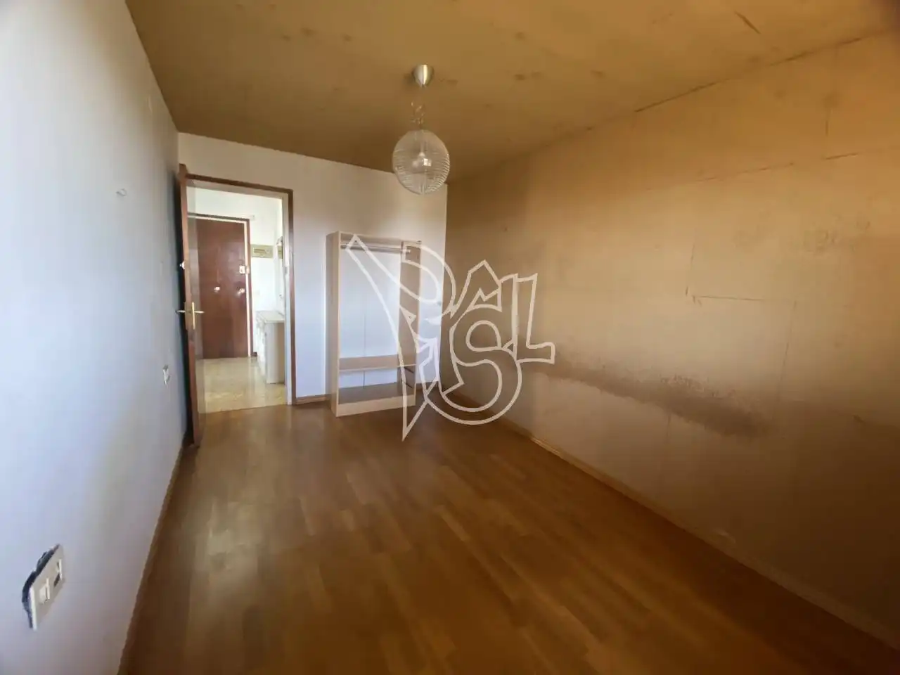 Dormitori de Apartament en venda en Canet de Mar