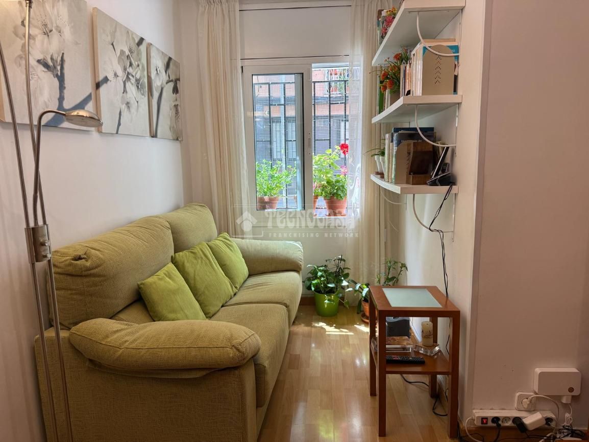 Sala d'estar de Pis en venda en  Barcelona Capital