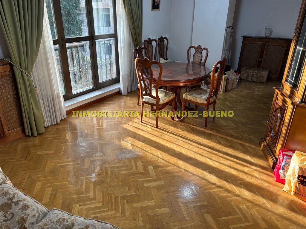 Dining room of Flat for sale in Salamanca Capital  with Heating