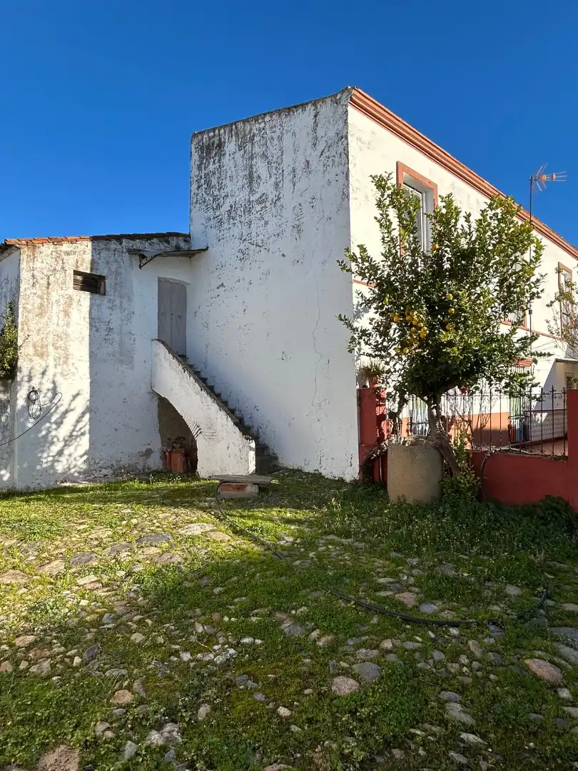 Finca rústica en venda a Calle Médico Terrón, 21, Barcarrota