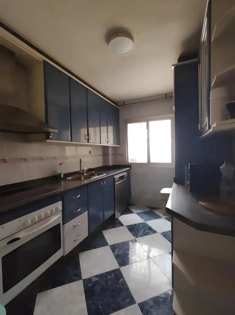 Flat for rent in Calle FRAY JUAN SANCHEZ COTAN, Cartuja