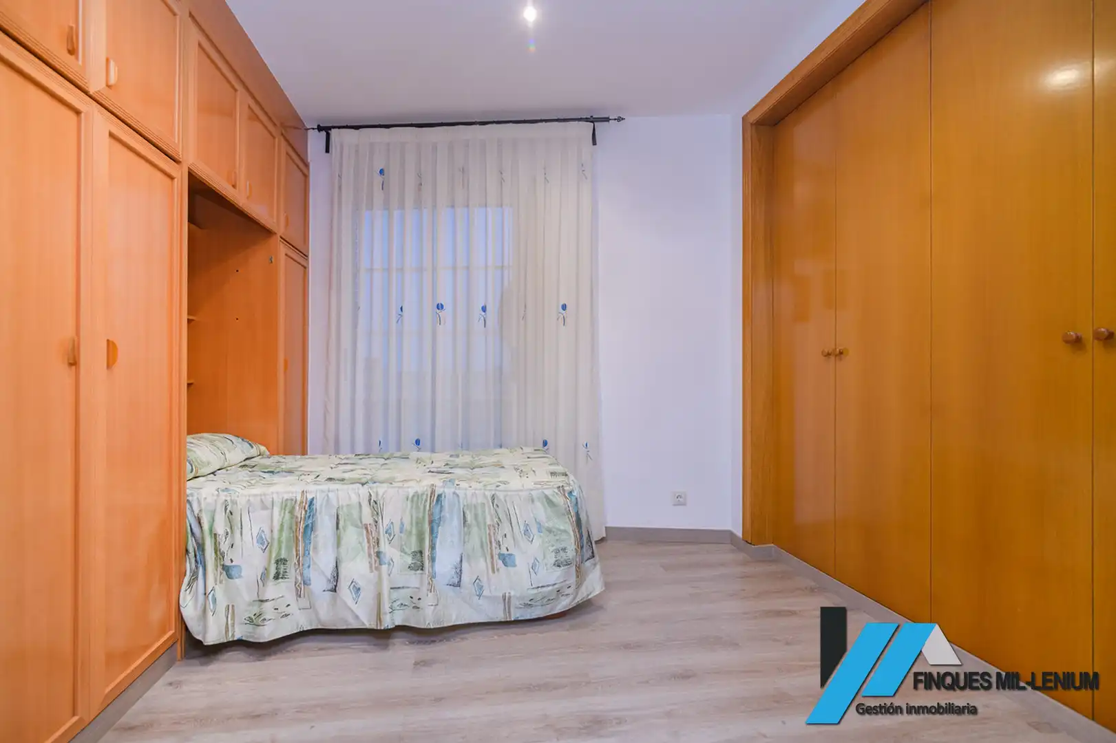 Flat for sale in Passeig Maragall
