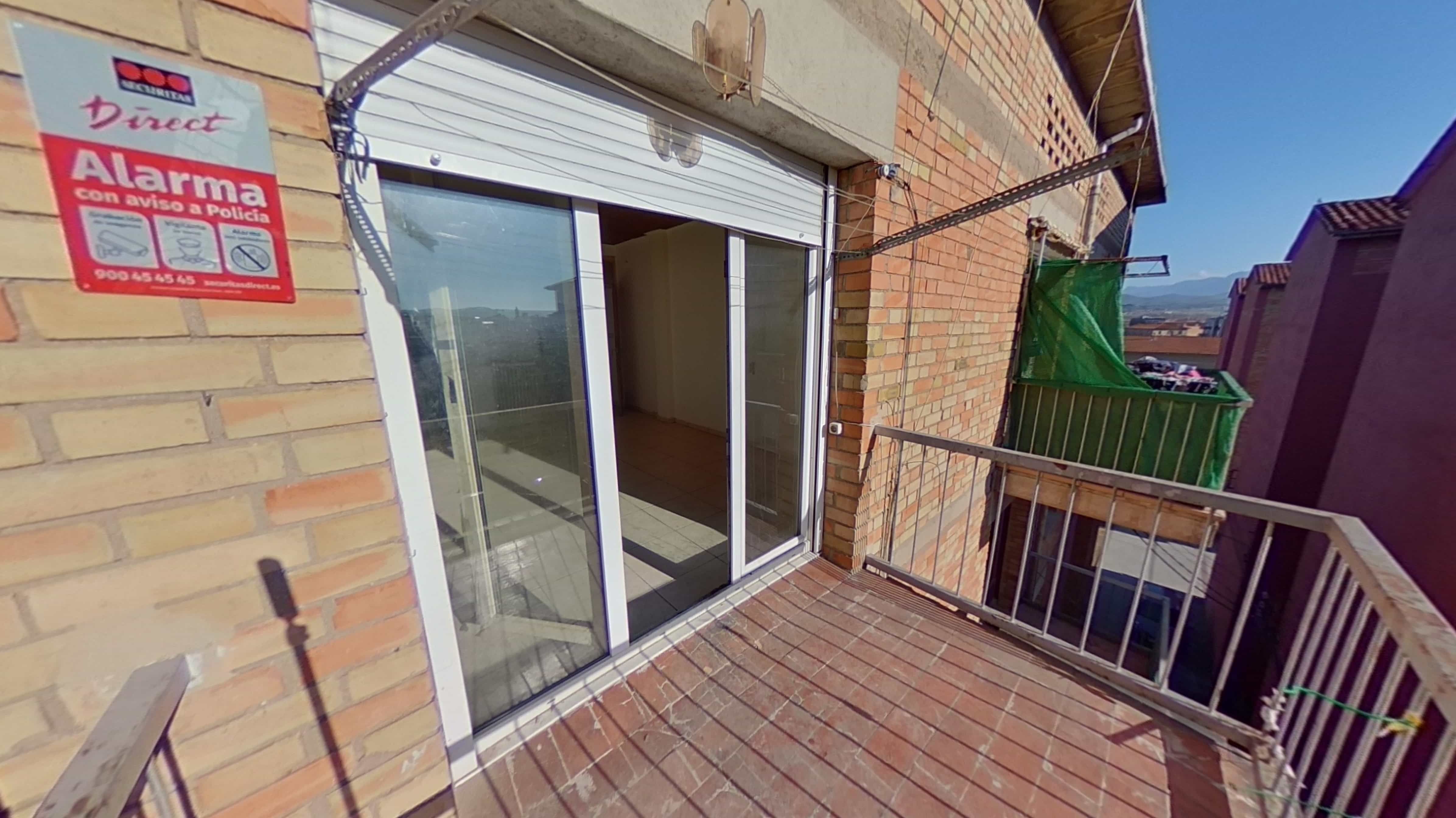 Flat for sale in Manuel Galadies, Nord