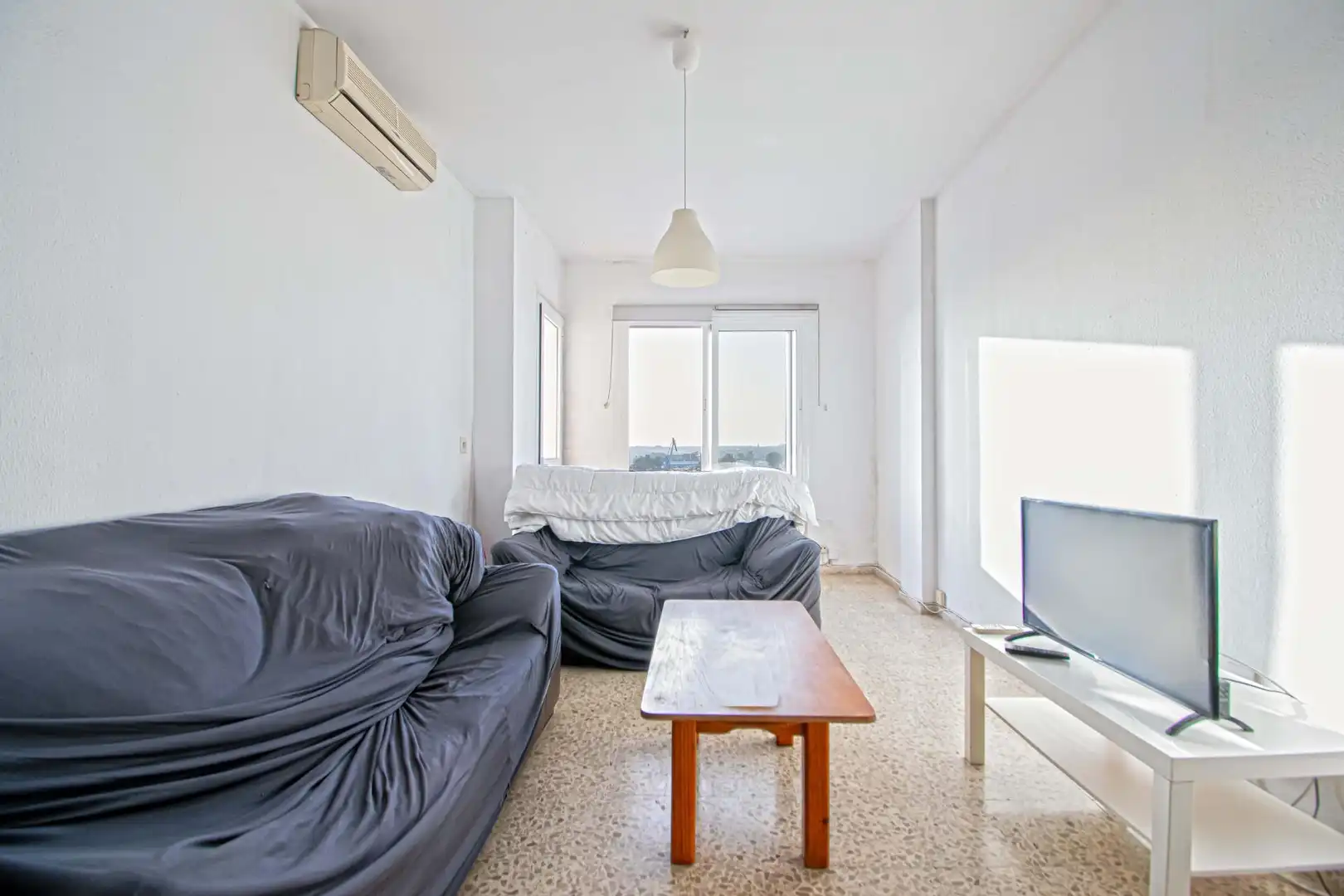 Bedroom of Flat for sale in Sevilla  with Air Conditioner, Terrace and Furnished