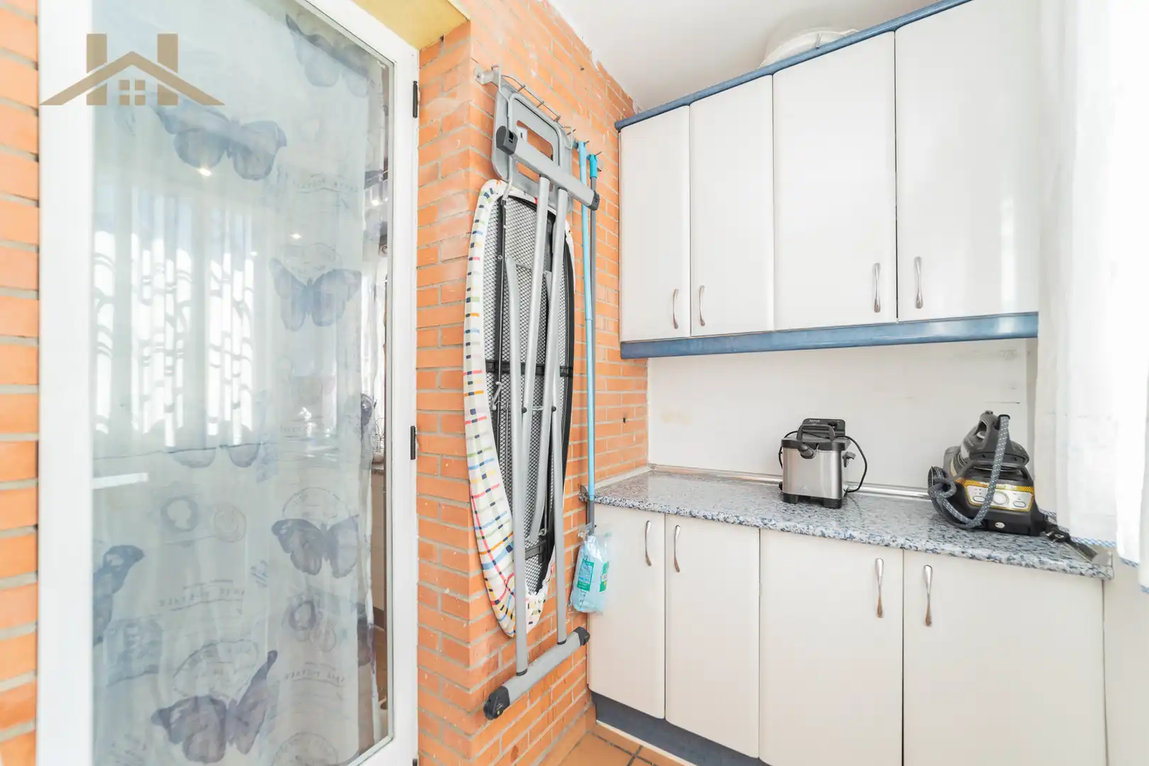 Chalet con terraza en venta en Calle Jazmín, imagen 6