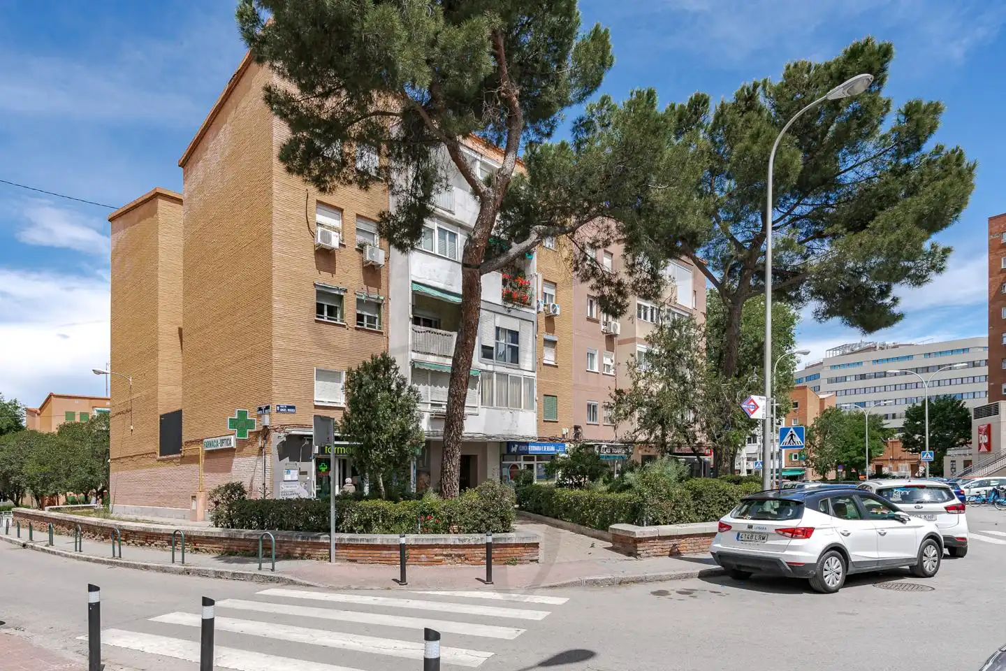 Vista exterior de Planta baja en venta en Madrid con Calefacción