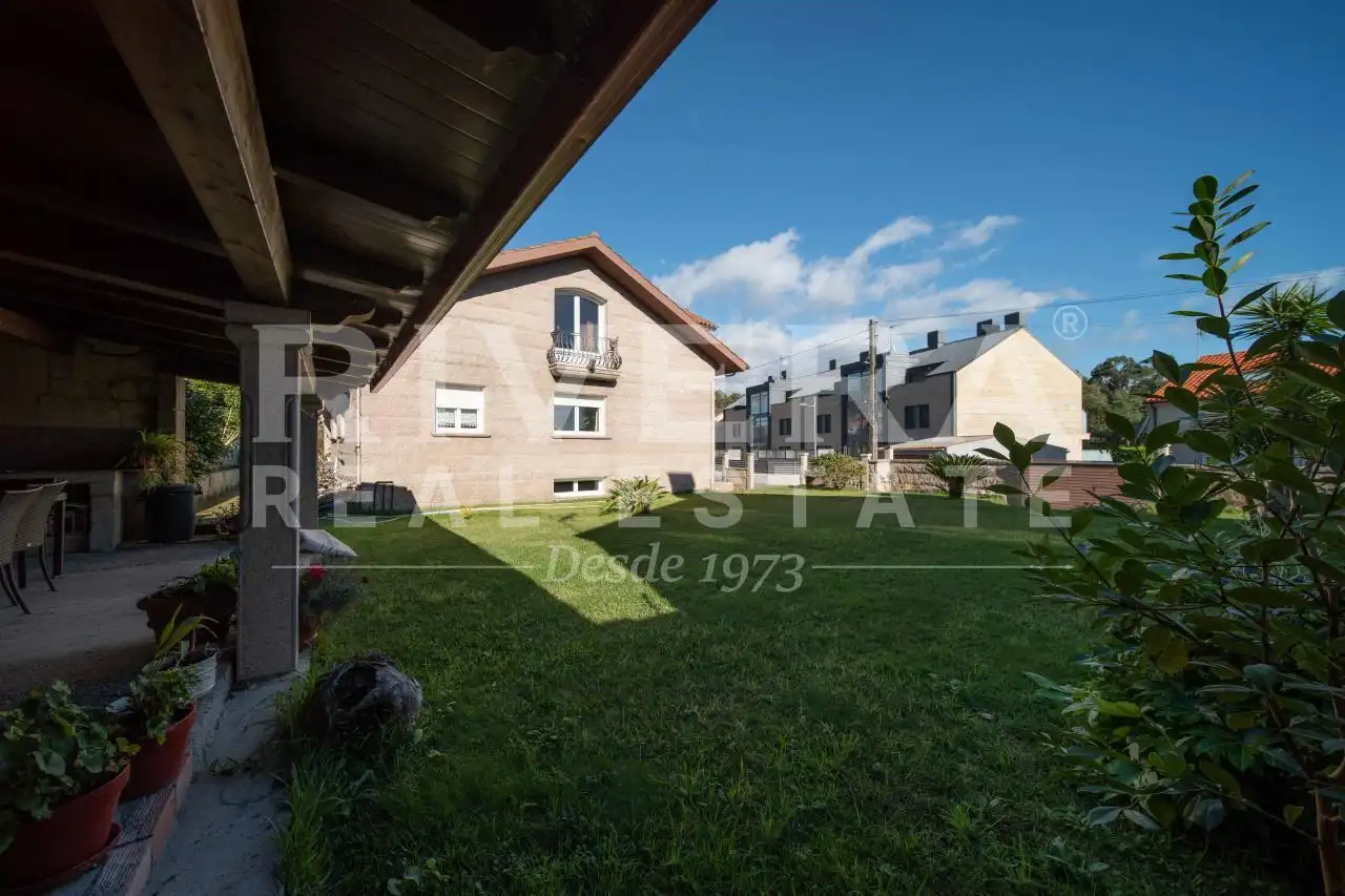 Vista exterior de Casa o chalet en venta en A Illa de Arousa  con Calefacción
