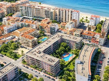 Apartament amb balcó en venda a Carrer dels Triadors