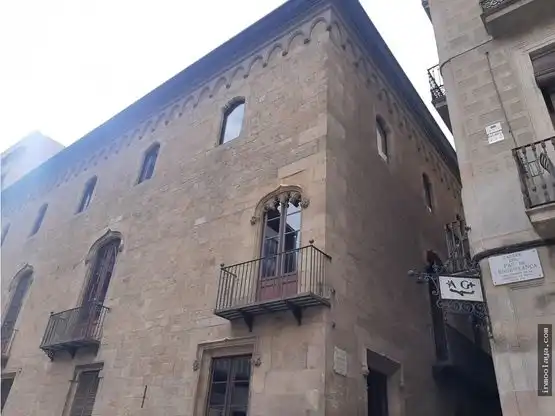 Vista exterior de Local de alquiler en Barcelona con Aire acondicionado, Calefacción y Amueblado