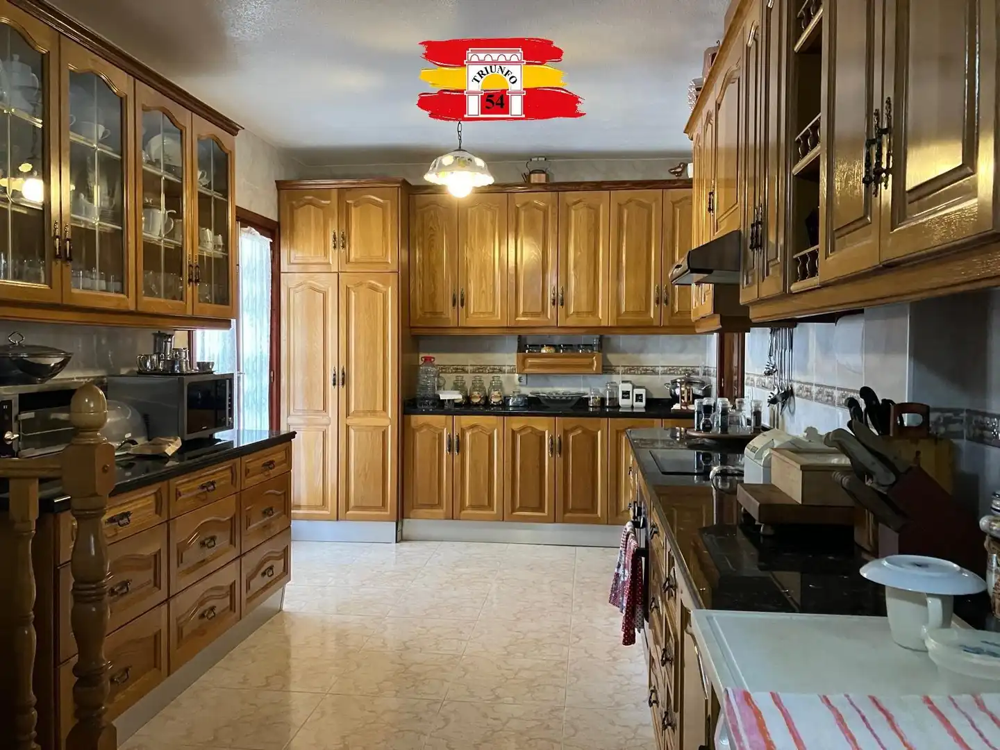 Cuina de Casa o xalet en venda en Orihuela amb Aire condicionat, Calefacció i Jardí privat