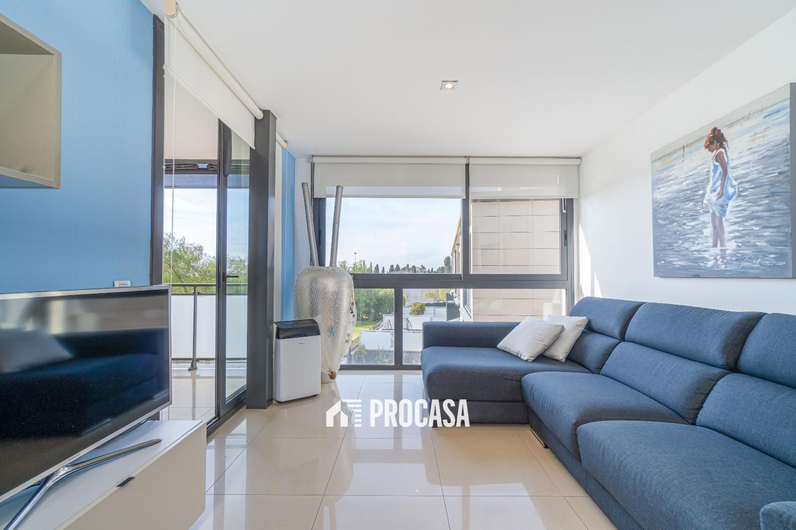 Living room of Flat for sale in Roses  with Heating, Terrace and Swimming Pool