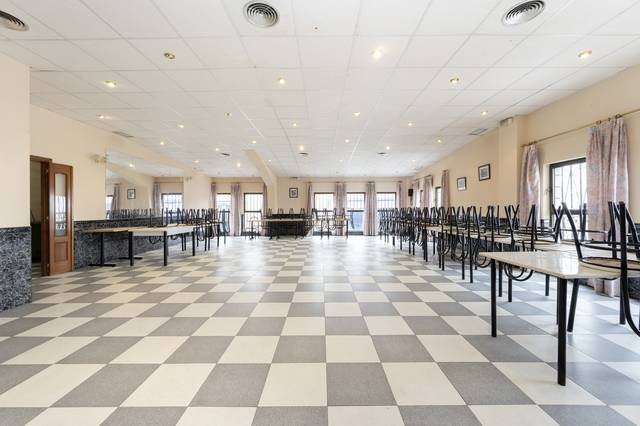 Nave industrial en Alquiler en El Olivar - La Magdalena