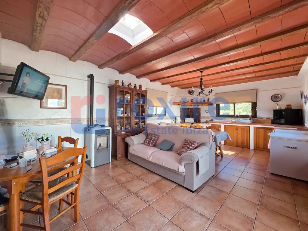Sala de estar de Edificio en venta en Sant Josep de sa Talaia