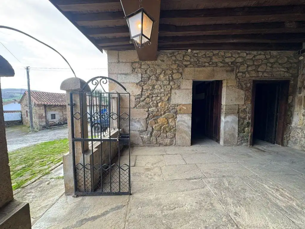 Casa o chalet en venta en Arenas de Iguña con Jardín privado, Terraza y Trastero