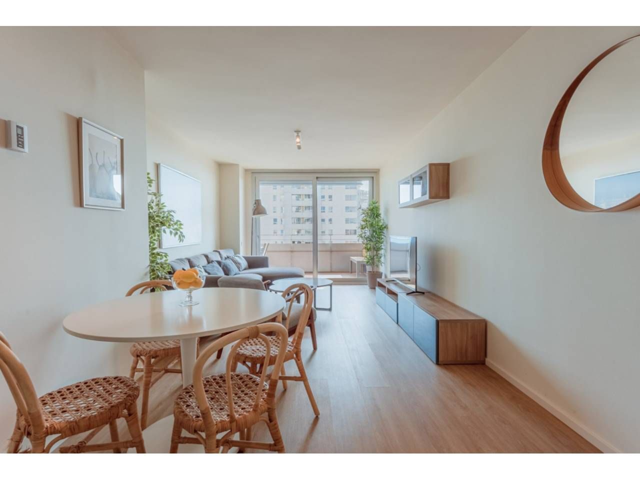 Living room of Flat to rent in  Barcelona Capital  with Air Conditioner, Furnished and Balcony