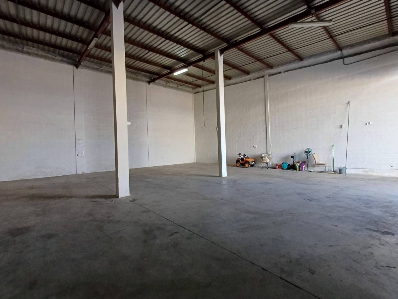 Nau industrial en venda en  Huelva Capital amb Alarma