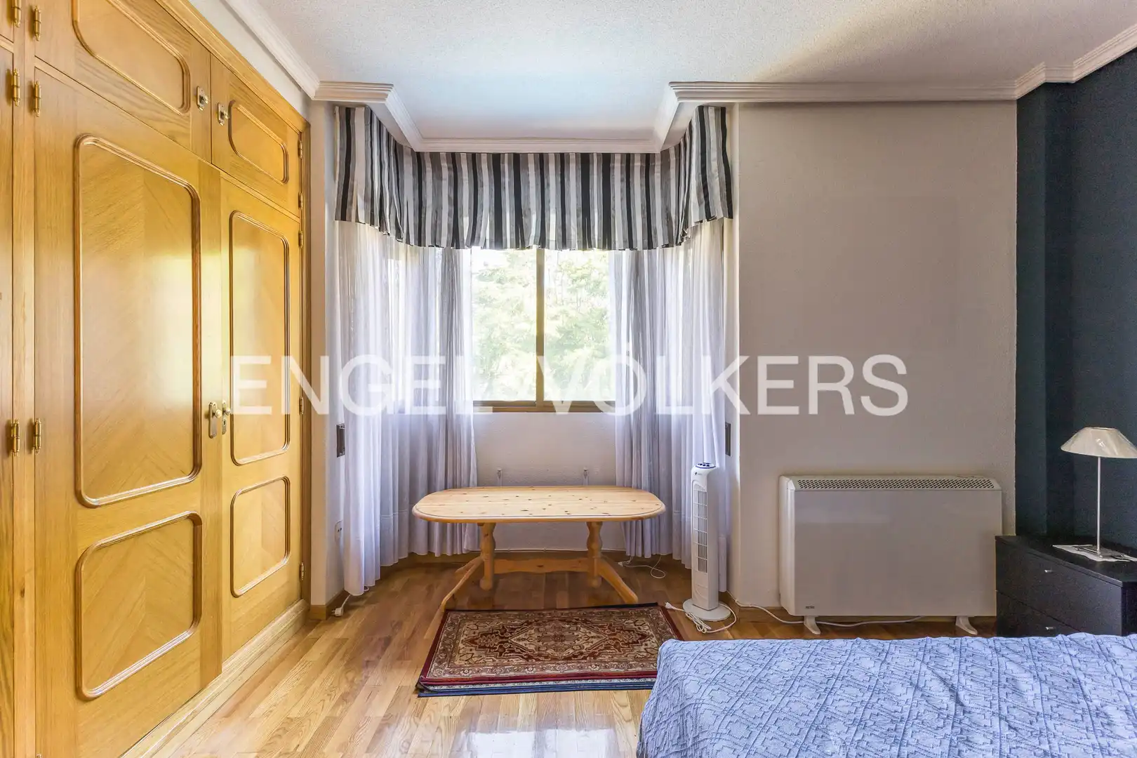 Habitación de Piso en venta en Madrid con Aire acondicionado, Calefacción y Jardín privado