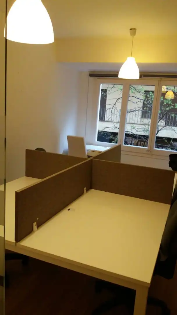 Büro zur Miete in Palamós mit Klimaanlage und Möbliert