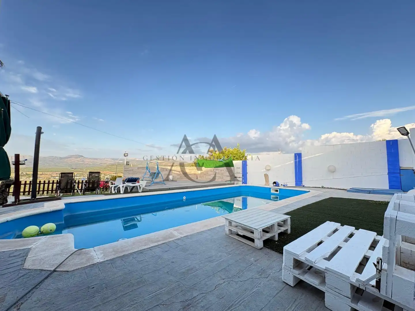 Piscina de Casa o chalet en venta en Las Vegas - Campoaras