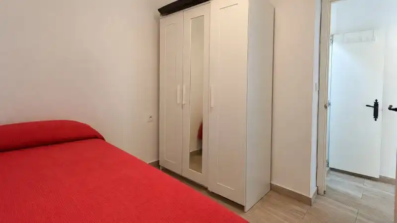 Habitación de Piso en venta en Málaga con Aire acondicionado y Calefacción