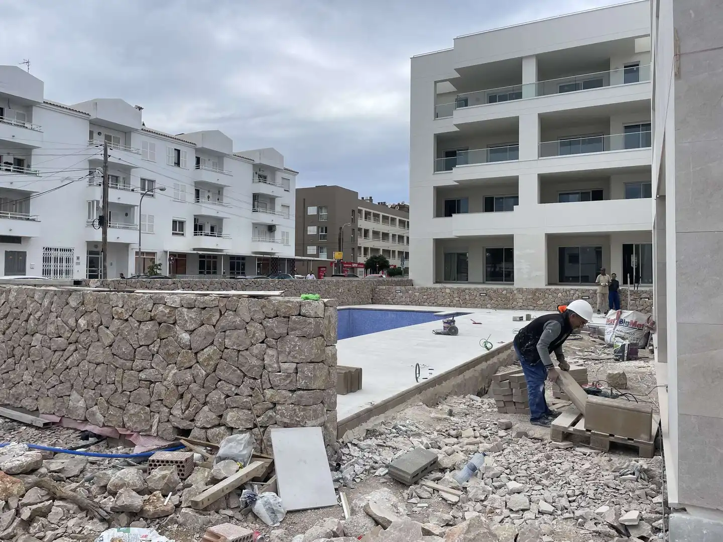 Vista exterior de Planta baixa en venda en Capdepera amb Aire condicionat, Terrassa i Moblat
