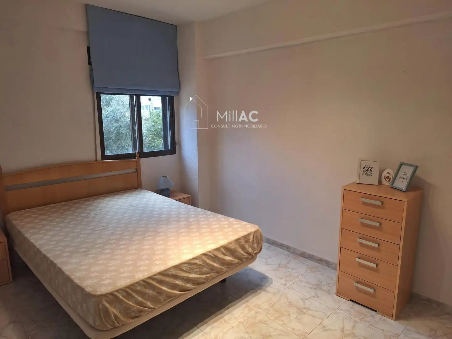 Bedroom of Flat for rent in Madrid  with Air Conditioner, Heating and Furnished