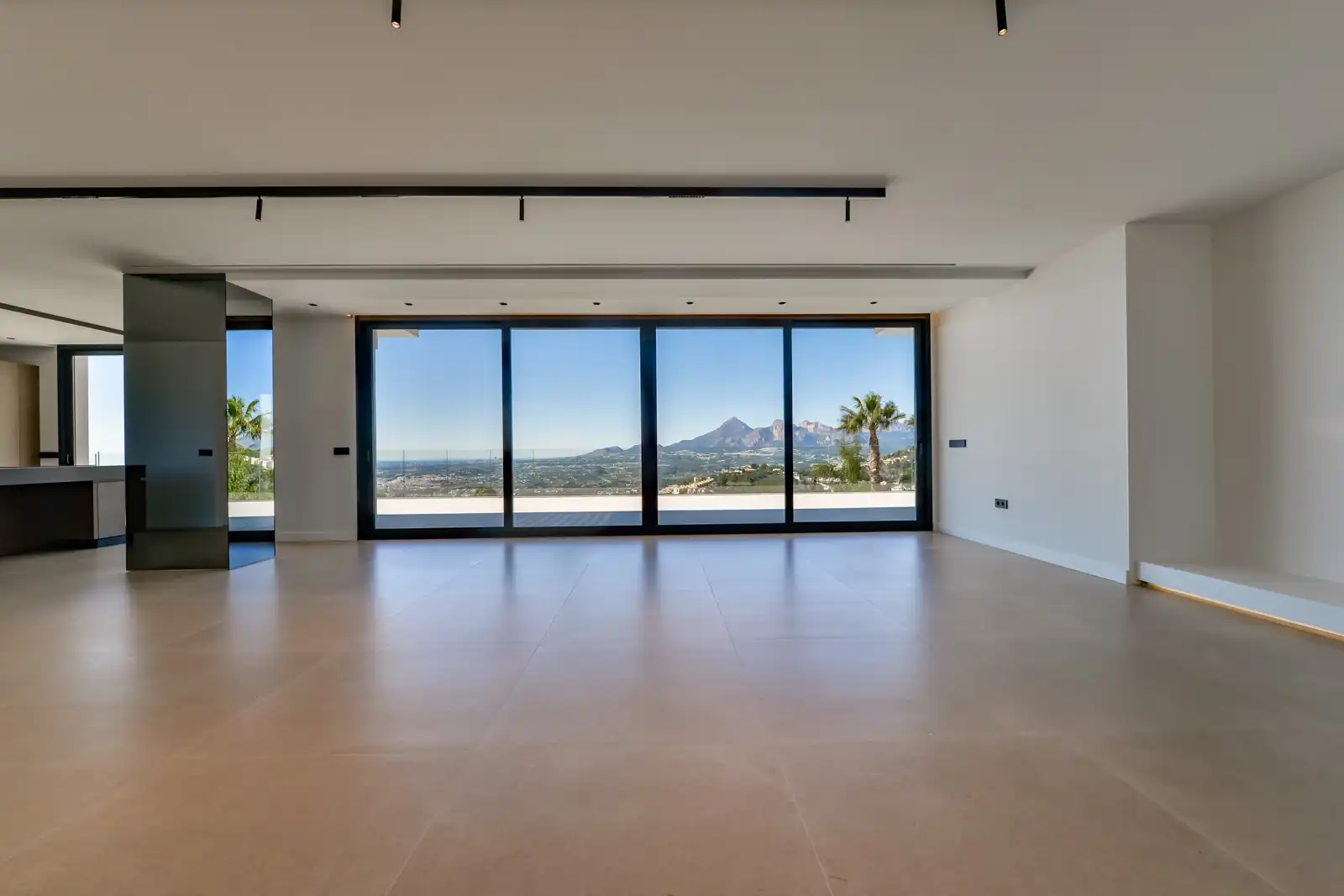 Sala de estar de Casa o chalet en venta en Altea con Aire acondicionado, Calefacción y Jardín privado