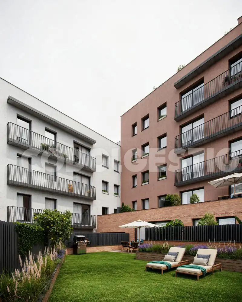 Vista exterior de Piso en venta en Vic