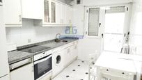 Kitchen of Flat for sale in San Andrés del Rabanedo  with Heating, Parquet flooring and Terrace