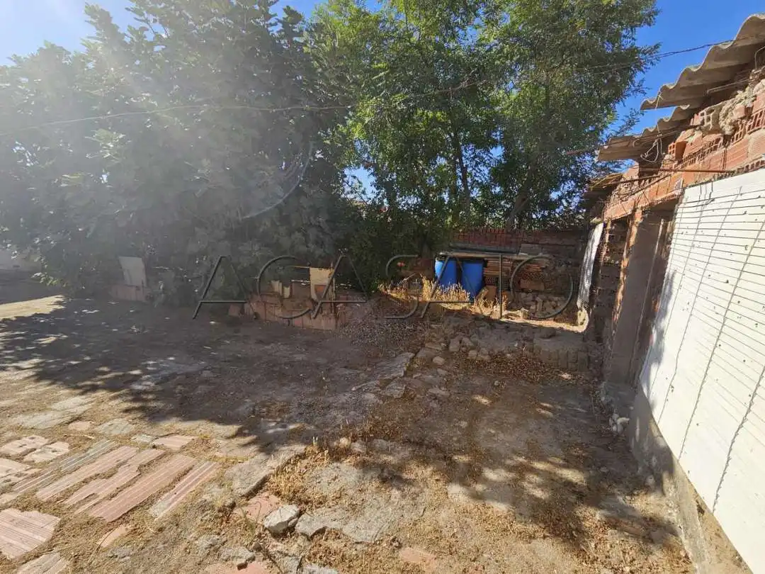 Casa adosada en venta en Cobeja