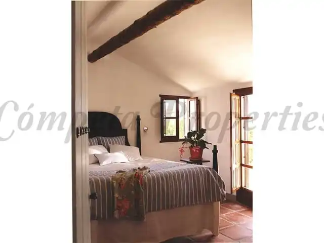 Casa adosada en venta en Canillas de Aceituno