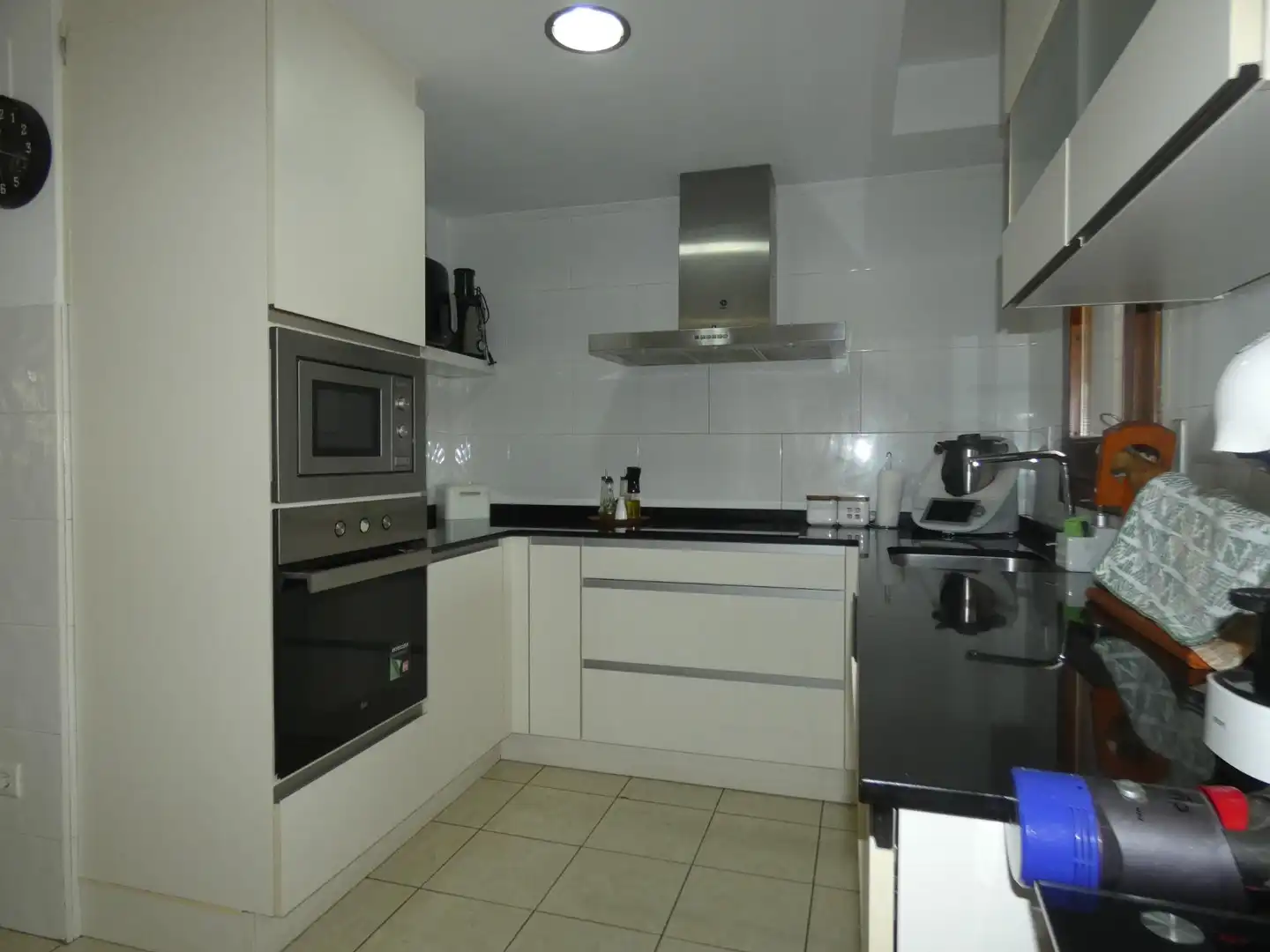 Cocina de Casa adosada en venta en La Joyosa con Aire acondicionado, Jardín privado y Terraza