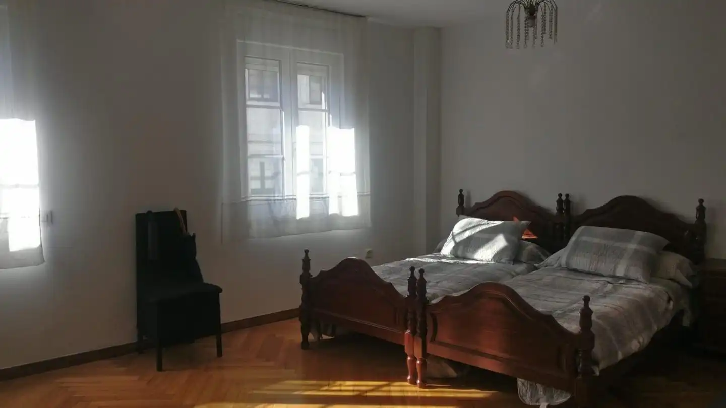 Habitación de Piso de alquiler en Santiago de Compostela  con Calefacción y Amueblado