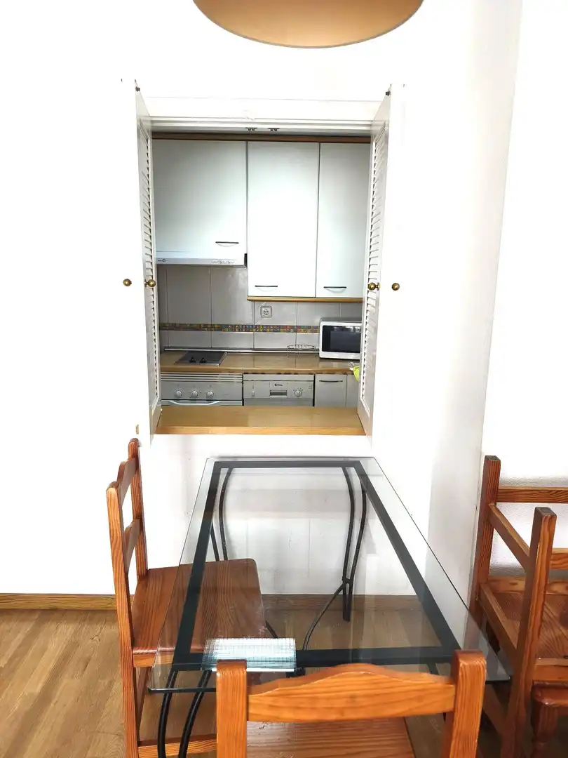 Cuina de Apartament en venda en Madrid amb Balcó