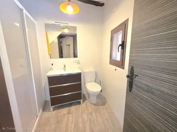 Bathroom of Detached homes for sale in Laroya  with Parquet flooring, Terrace and Storage room