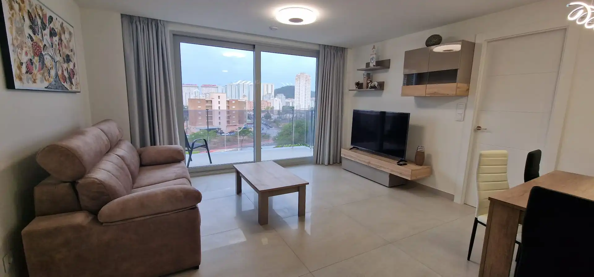 Sala d'estar de Apartament en venda en Finestrat amb Aire condicionat, Calefacció i Jardí privat