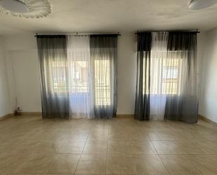 Sala d'estar de Apartament de lloguer en Burriana / Borriana amb Balcó