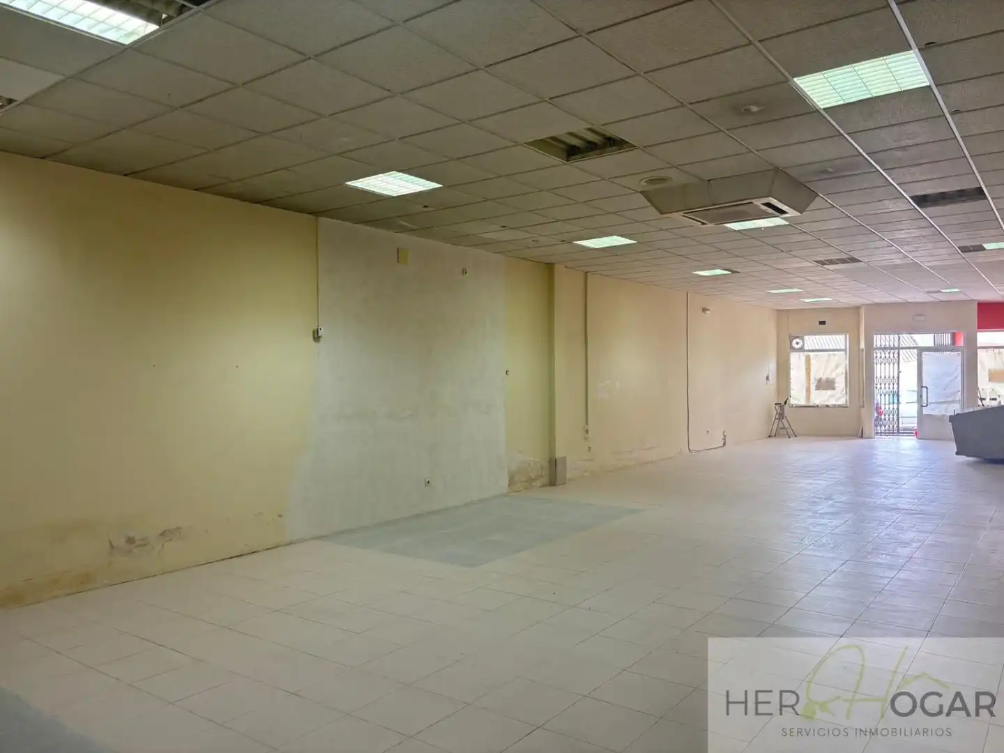 Business premises for sale in Vicente Aleixandre 21, imagen 3