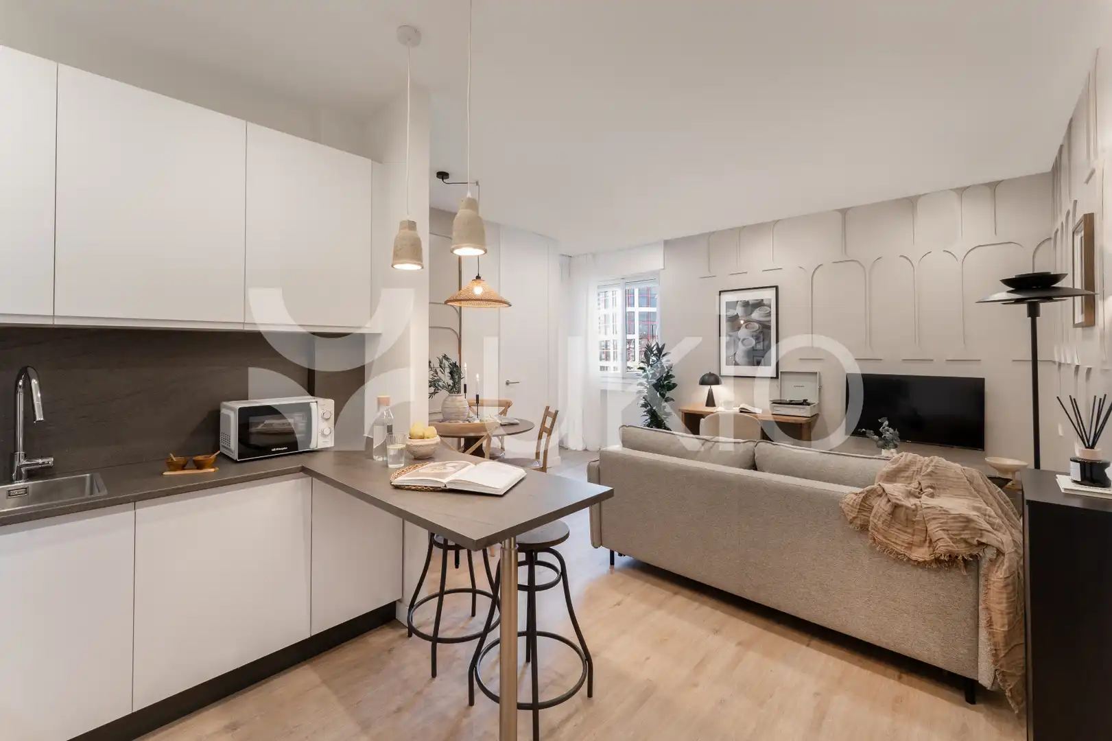 Sala de estar de Apartamento de alquiler en Madrid con Aire acondicionado, Calefacción y Amueblado