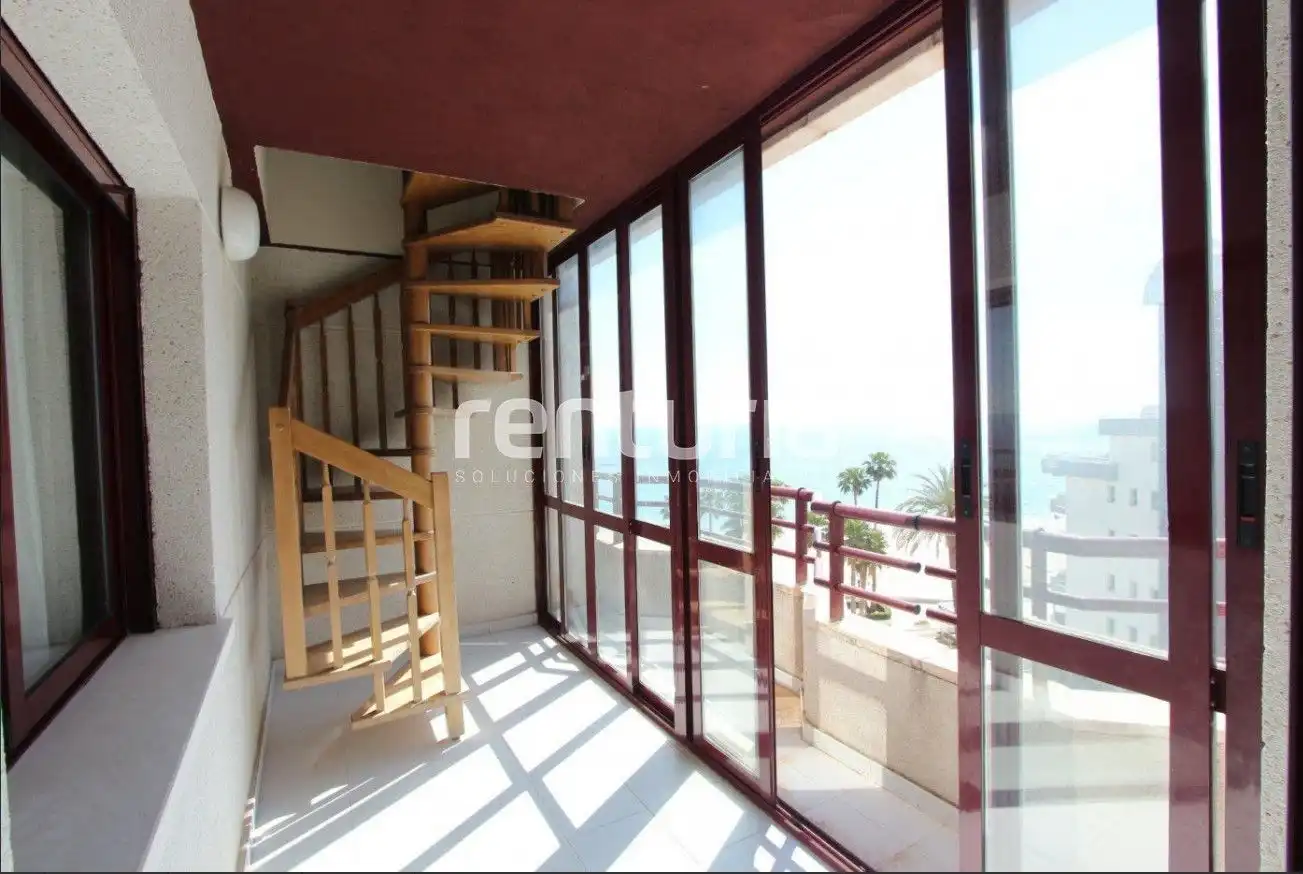 Bedroom of Attic for sale in Calpe / Calp  with Air Conditioner, Terrace and Furnished