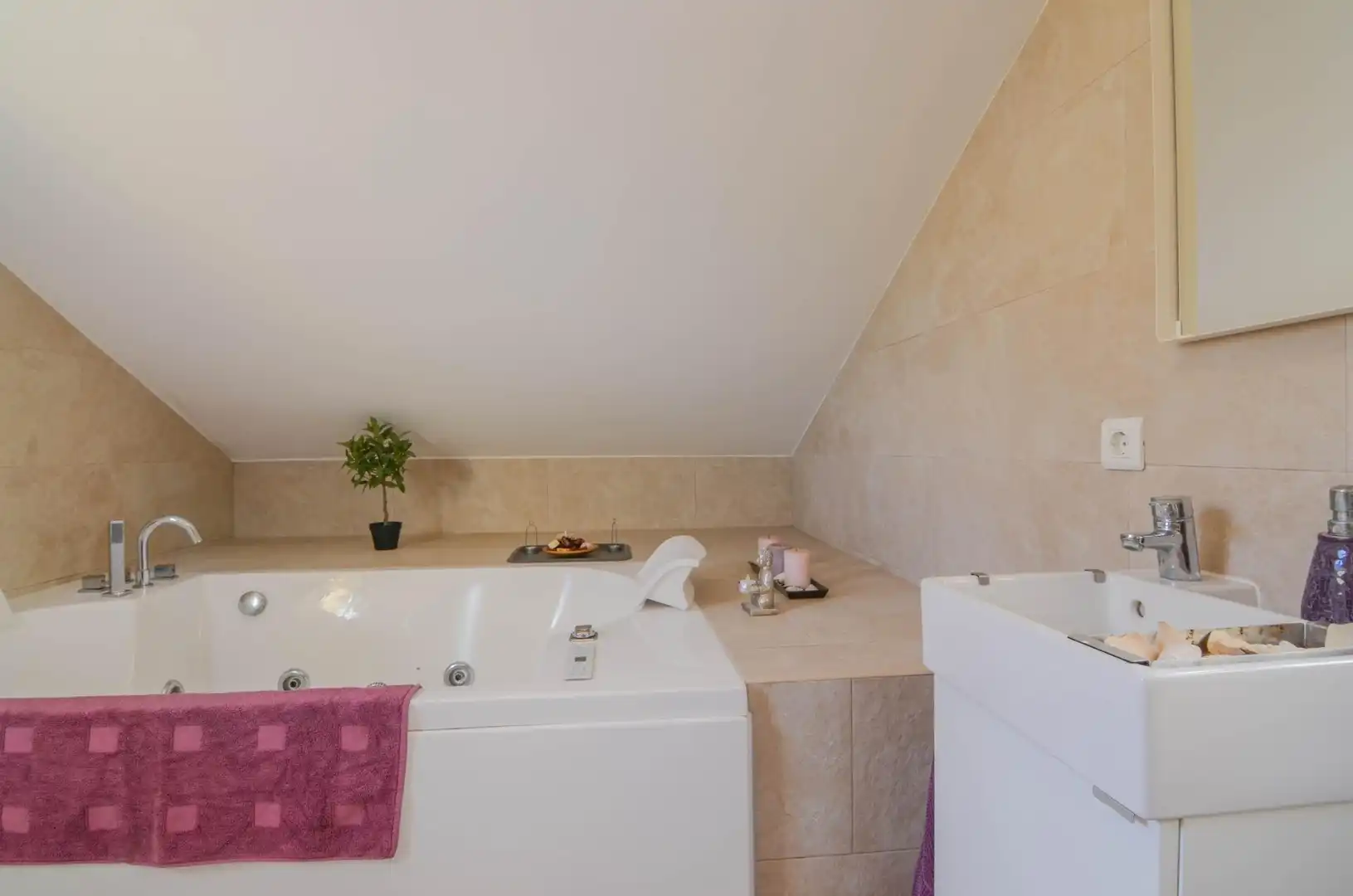 Terraced house with terrace to rent in Alfinach - Los Monasterios, imagen 34