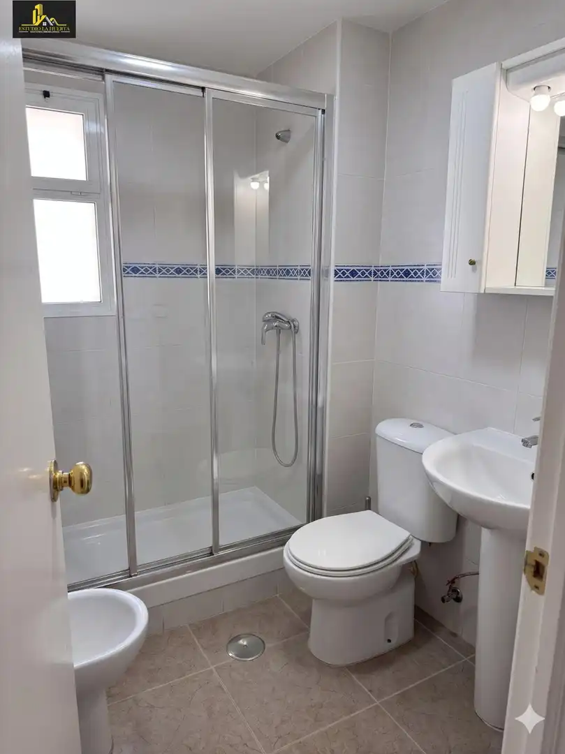 Bathroom of Flat for sale in Jerez de la Frontera  with Terrace