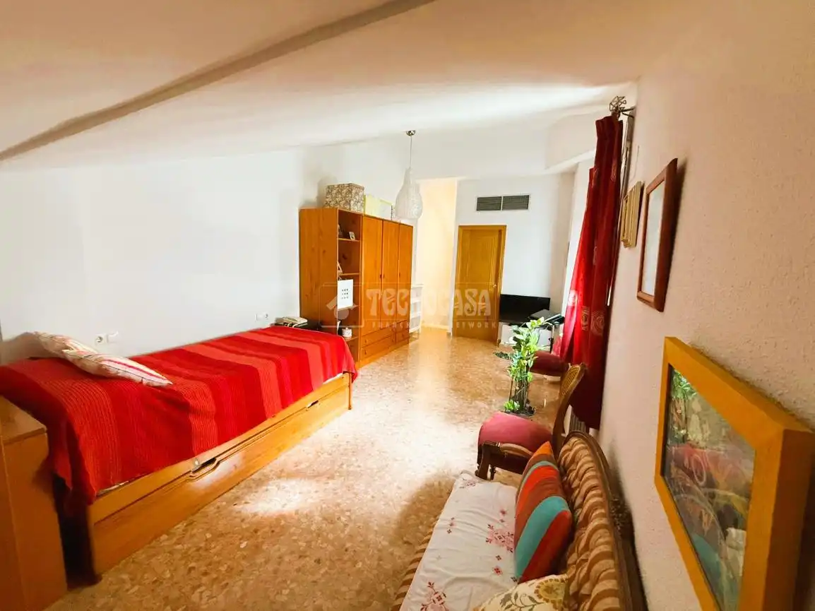 Habitación de Piso en venta en Valencia con Aire acondicionado, Calefacción y Terraza