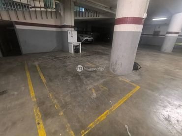 Aparcament en venda a Calle Entença 24