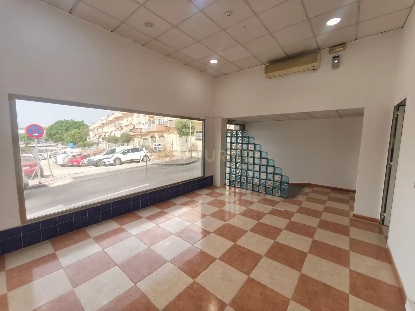 Commercial properties for sale in Mijas  with Air Conditioner and Alarm