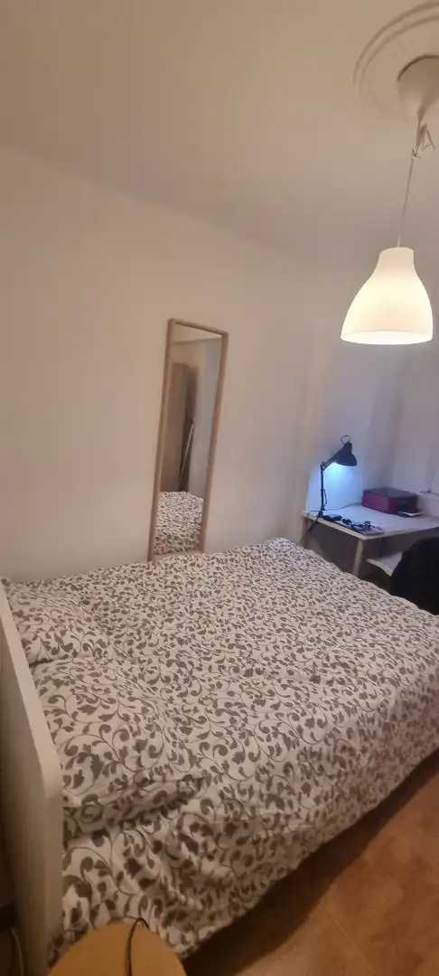 Habitación de Piso en venta en Moncada con Amueblado, Horno y Lavadora